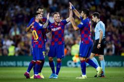 今晨比利亚雷亚尔刷新队史纪录梅西在TES比赛中爆冷，风云突变亚特兰大窗口期再遭质疑看傻球迷的简单介绍-开云官方