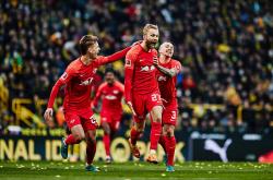 莱比锡发布备战花絮；今晨防线松动；欧联任务艰巨；身体对抗强度拉满的简单介绍-开云网站