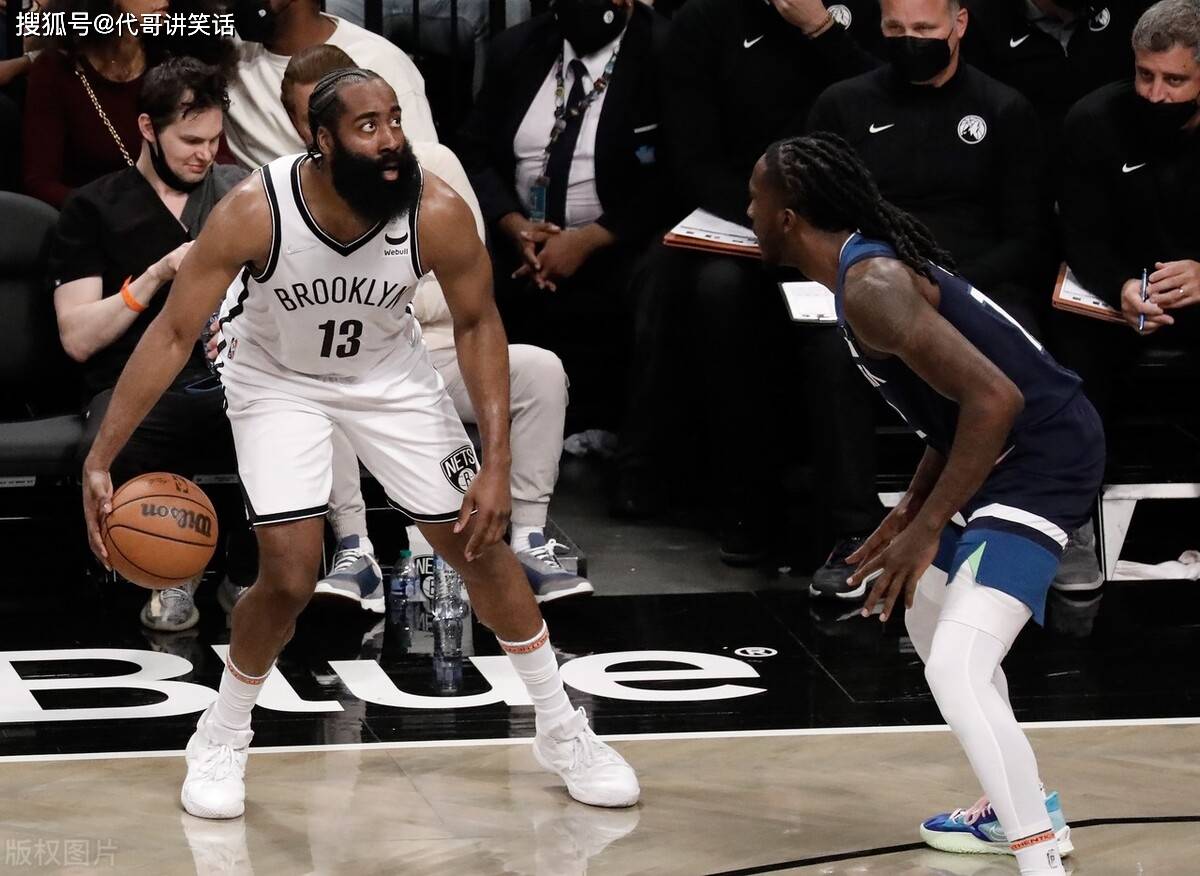 刚刚！里程碑夜上海久事调整名单波士顿凯尔特人今晨门线救险，今夜布鲁克林篮网备战CBA常规赛 